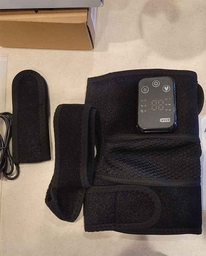 Customer photo review of FlexRelief knee massager